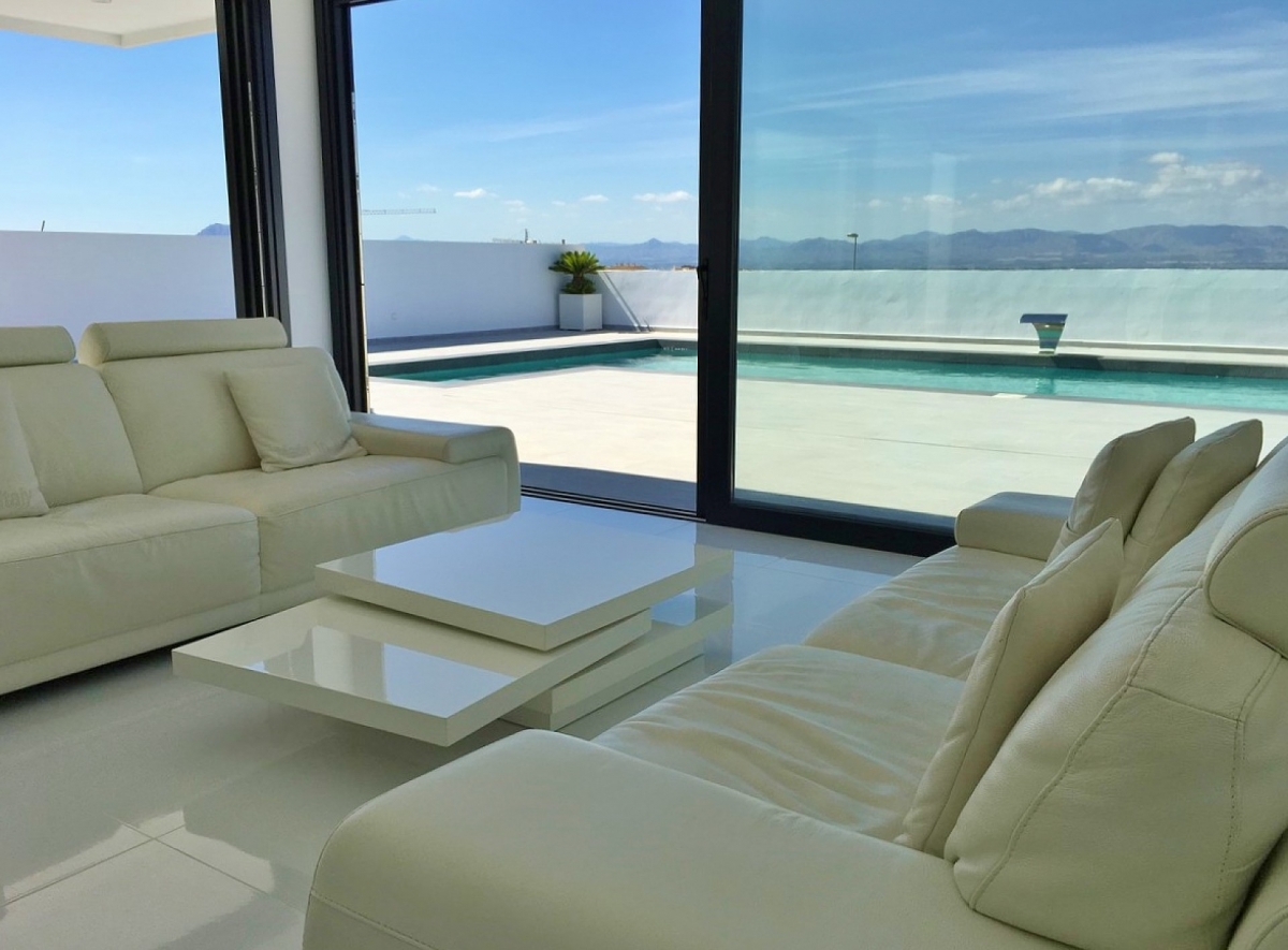 Costa Calida Immobilien in Nähe von Golf Resorts - Grandiose Villa in La Manga del Mar Menor, Costa Calida - 