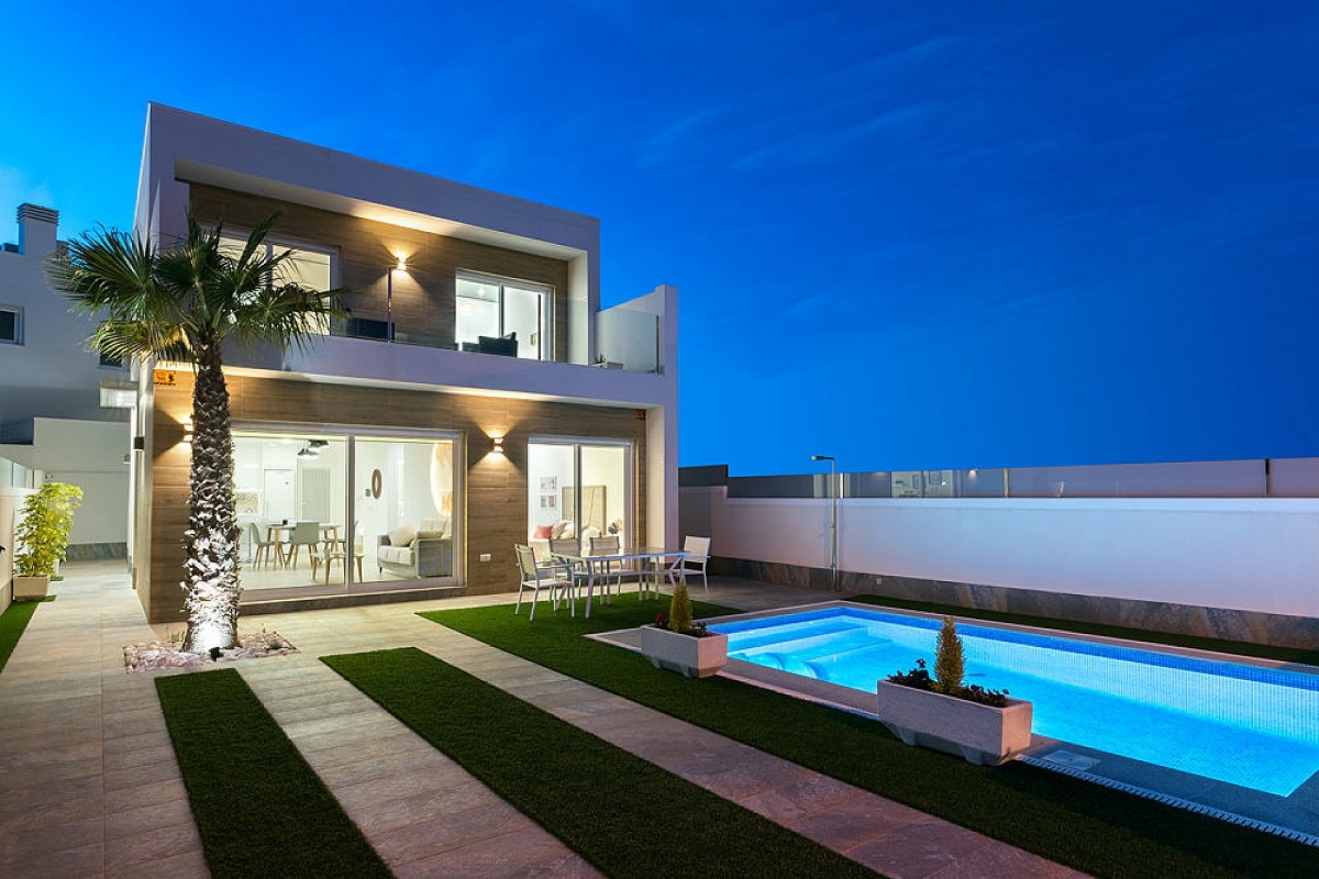 Costa Calida Properties close to Golf Resorts - Nice Detached Villa in San Pedro del Pinatar, Costa Calida