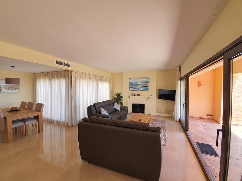 Costa del Sol Immobilien in Nähe von Golf Resorts - Penthouse La Duquesa, Málaga, Costa del Sol